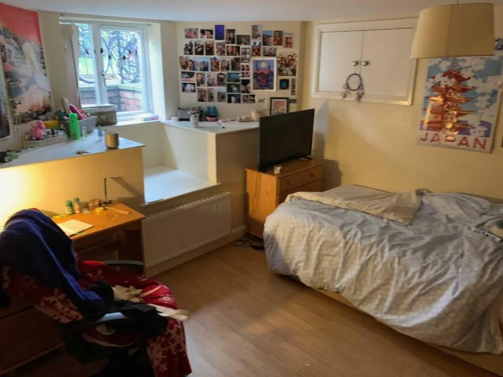 5 bedroom flat for rent