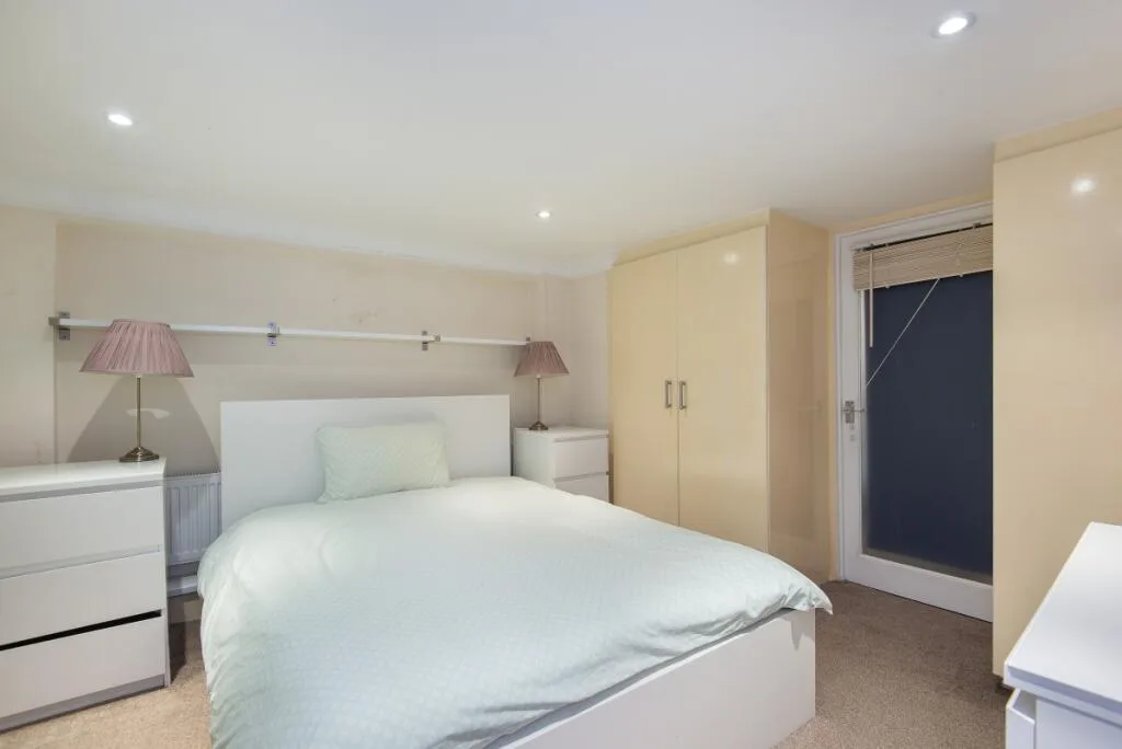 1 bedroom flat for rent