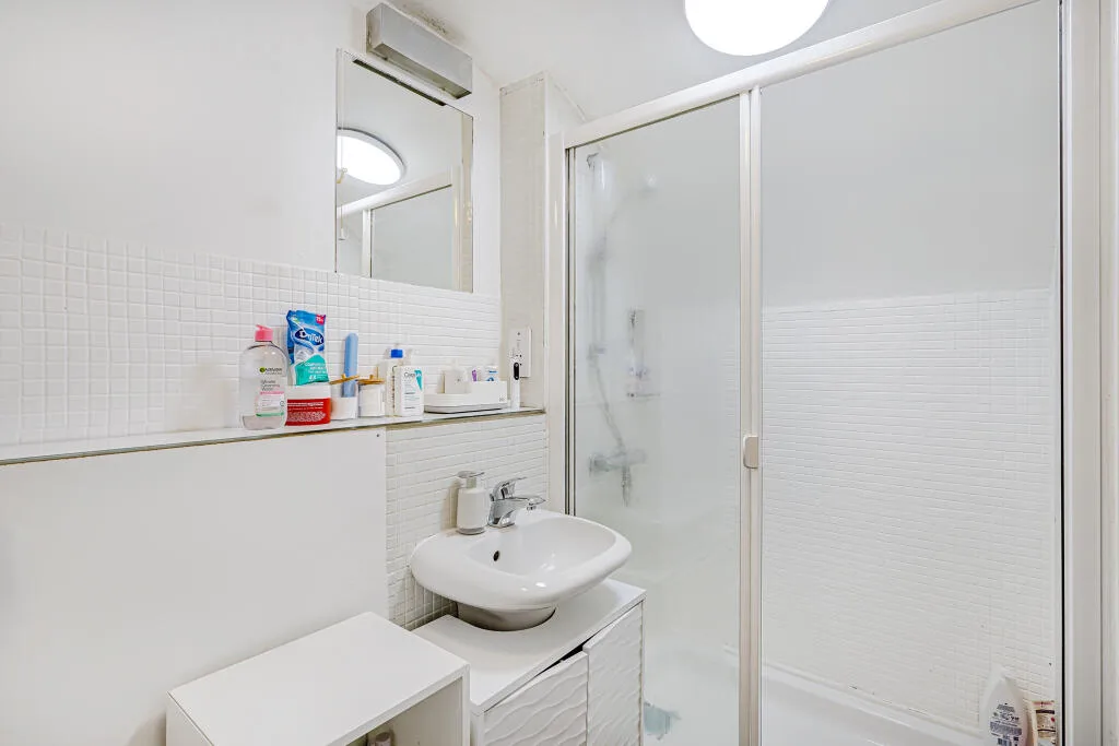 3 bedroom maisonette for rent