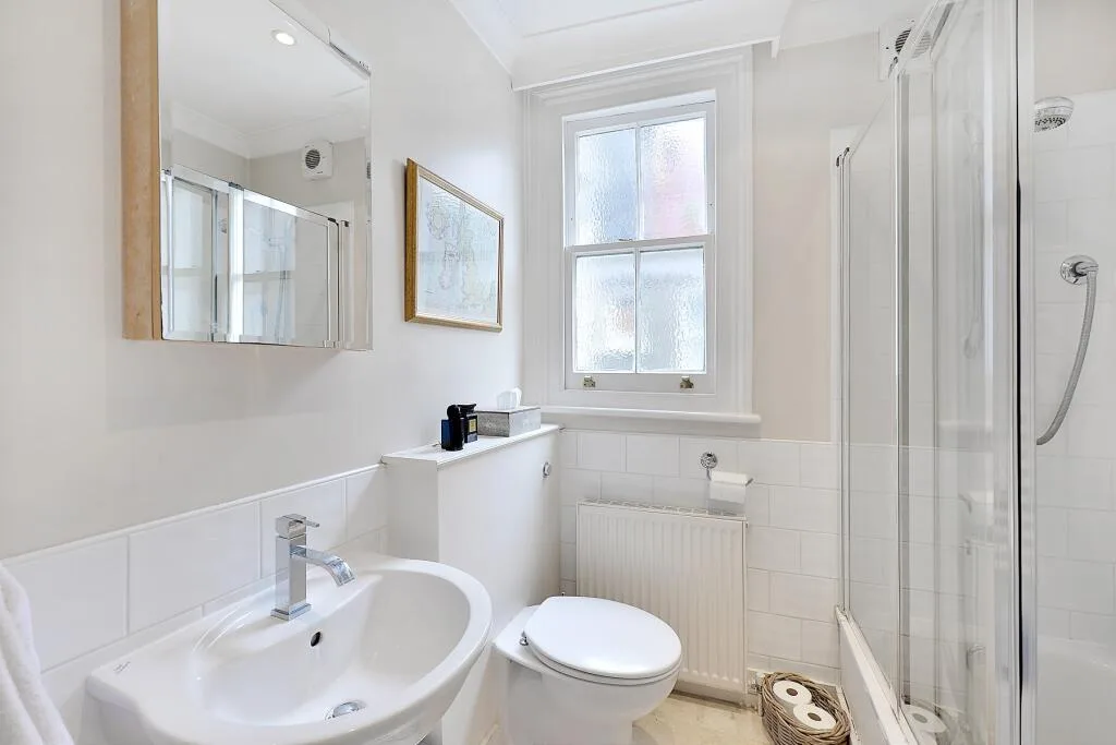 3 bedroom flat for rent