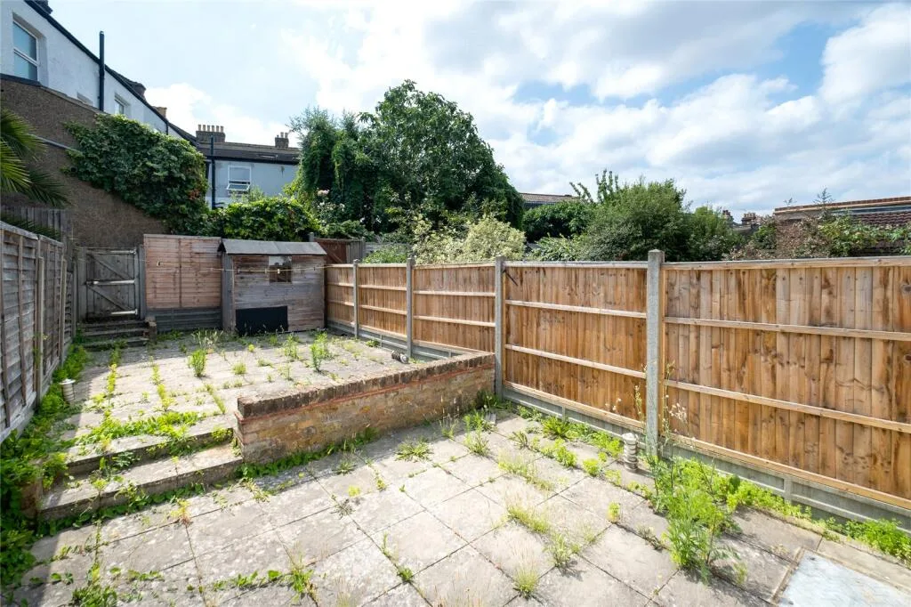 2 bedroom terraced house for rent