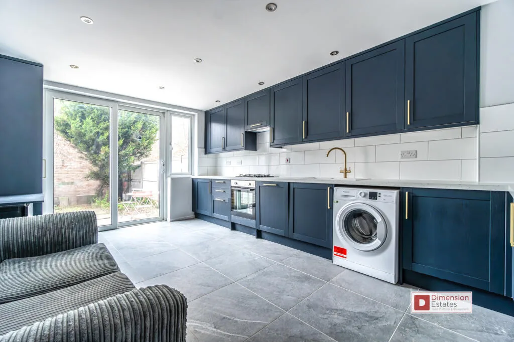 3 bedroom town house for rent
