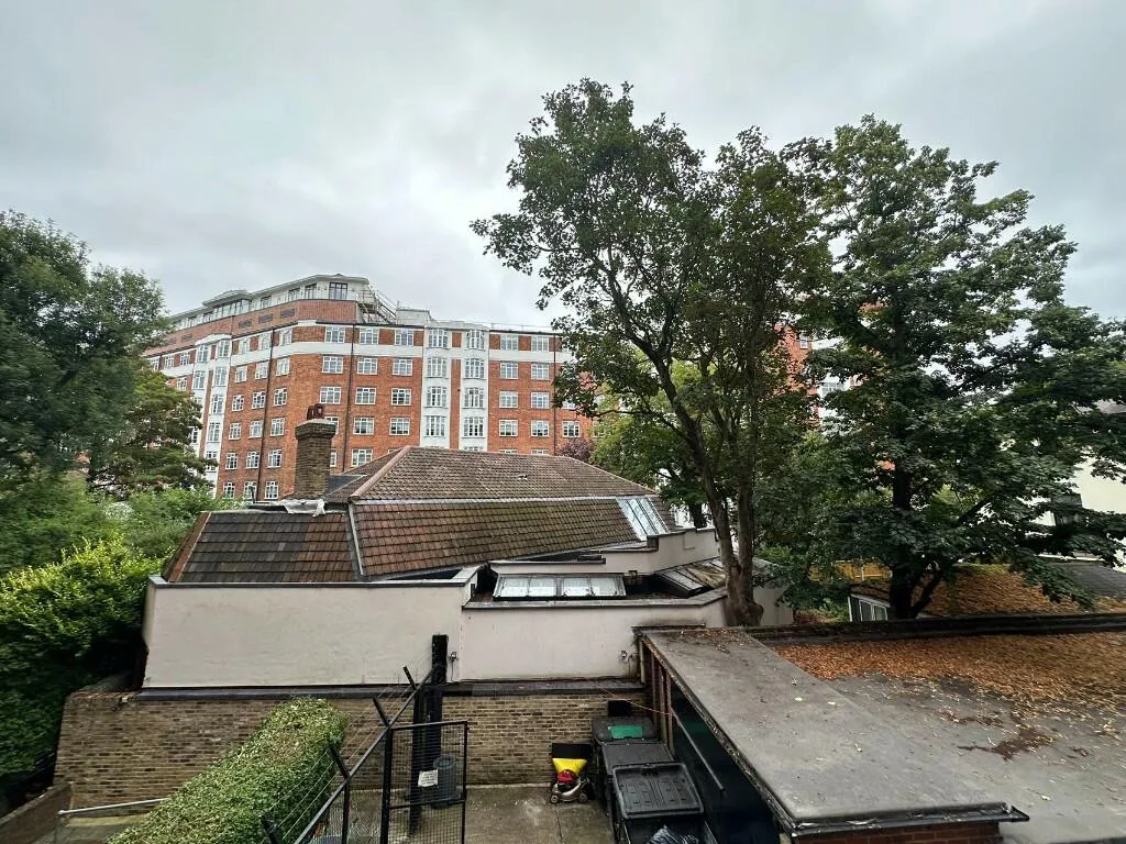 Studio flat for rent