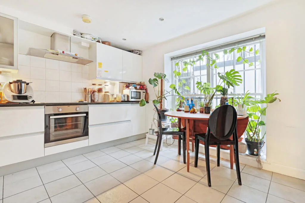 2 bedroom terraced house for rent