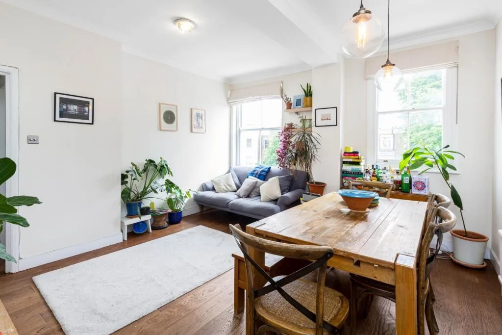 2 bedroom flat for rent