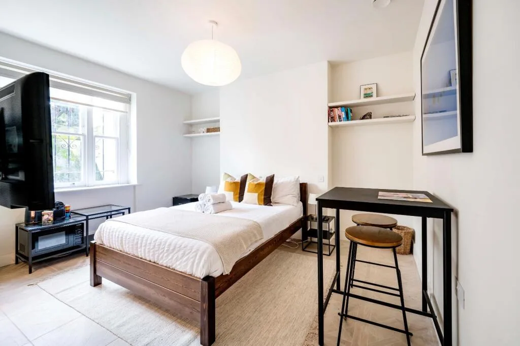 2 bedroom flat for rent