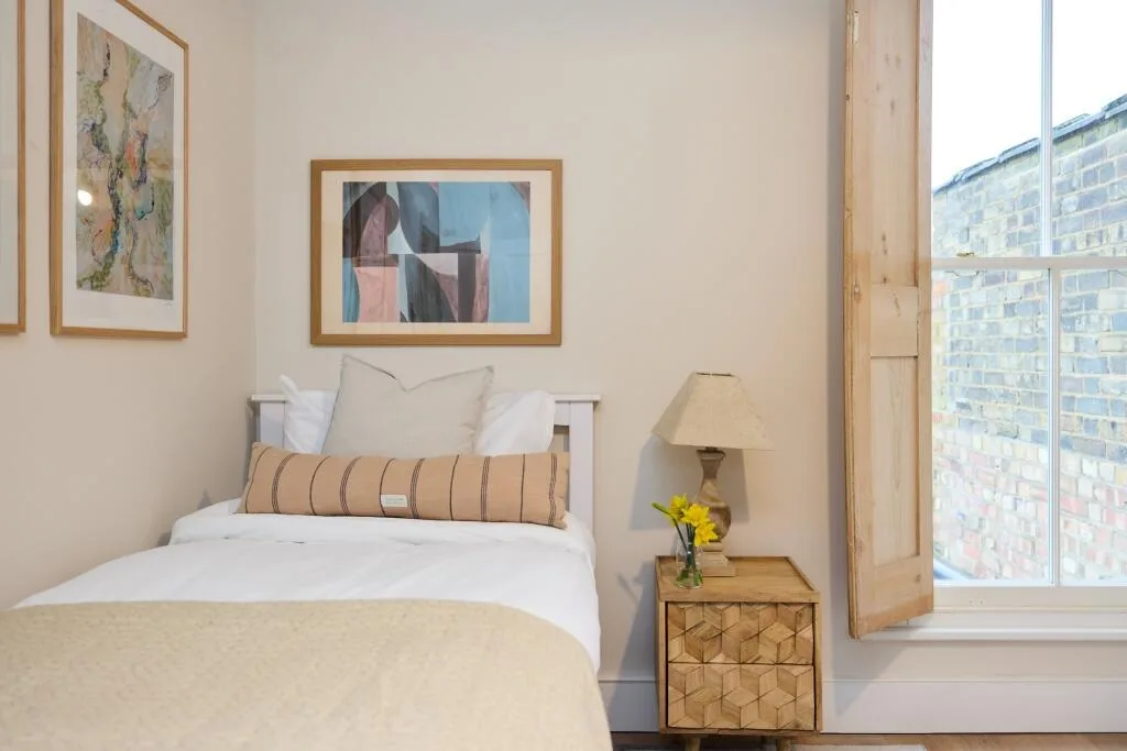 5 bedroom house for rent
