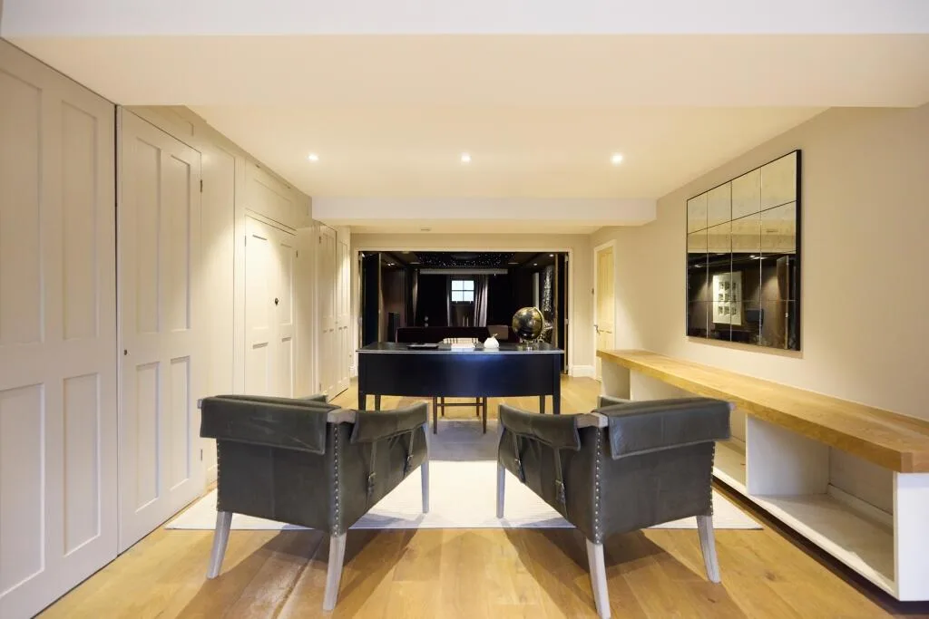 5 bedroom house for rent