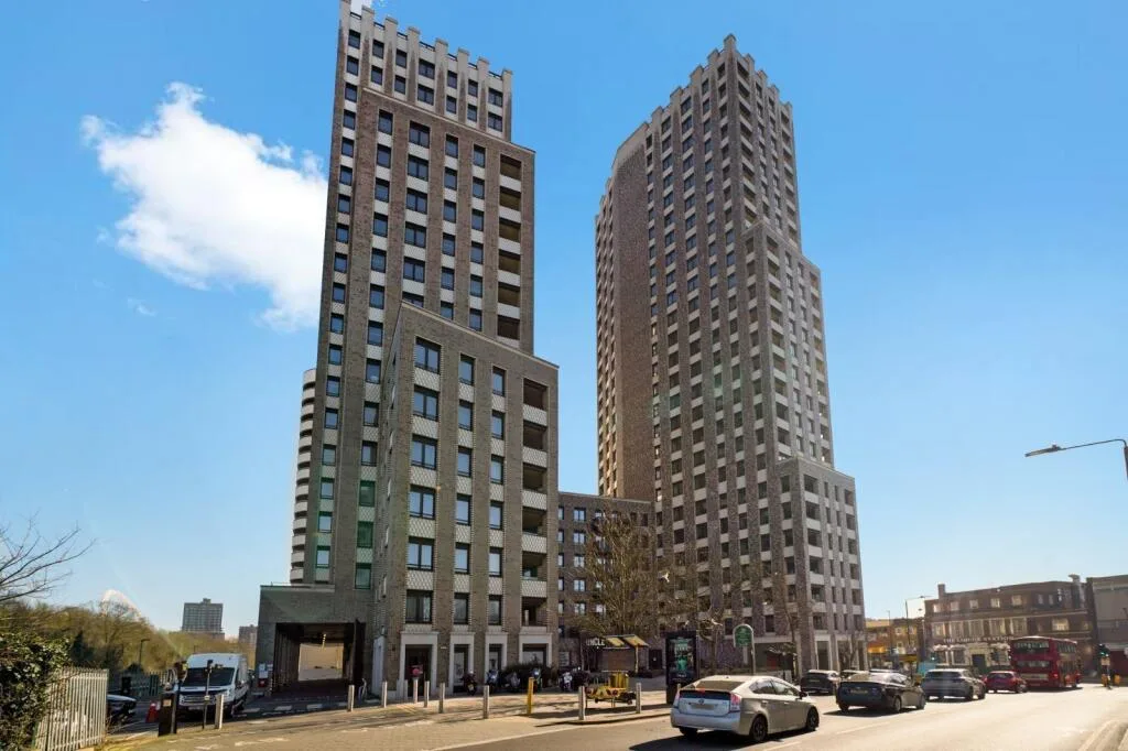 2 bedroom flat for rent