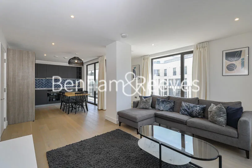3 bedroom apartment for rent