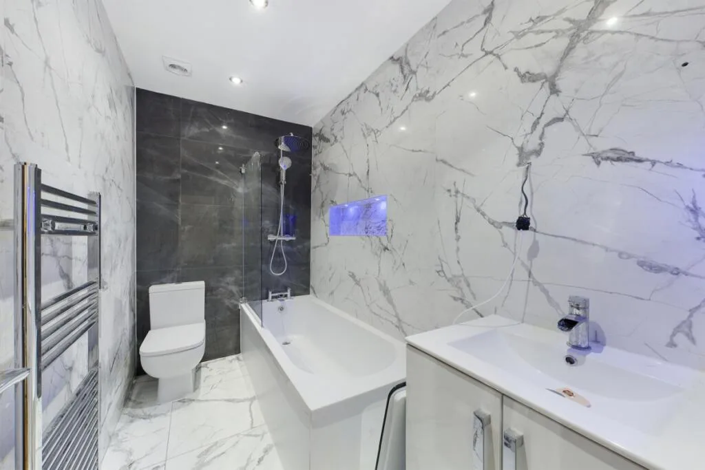 3 bedroom semi-detached house for rent