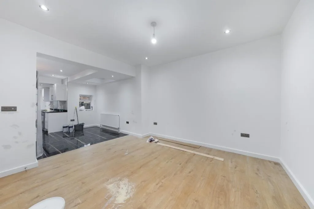 3 bedroom semi-detached house for rent