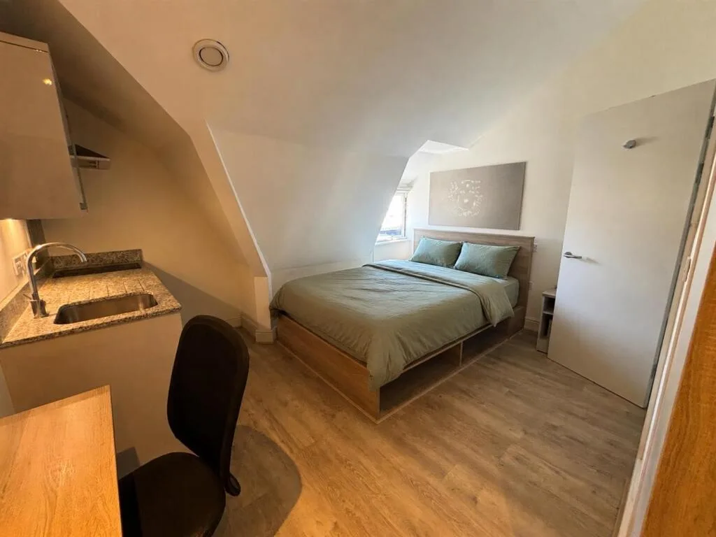 Studio flat for rent