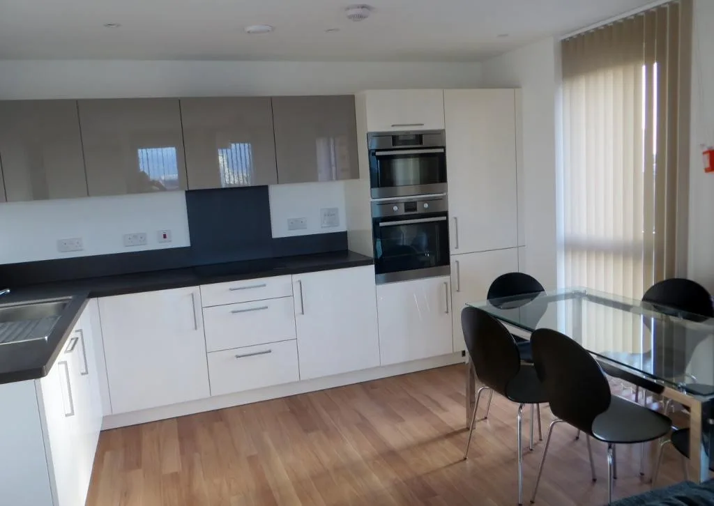 3 bedroom flat for rent