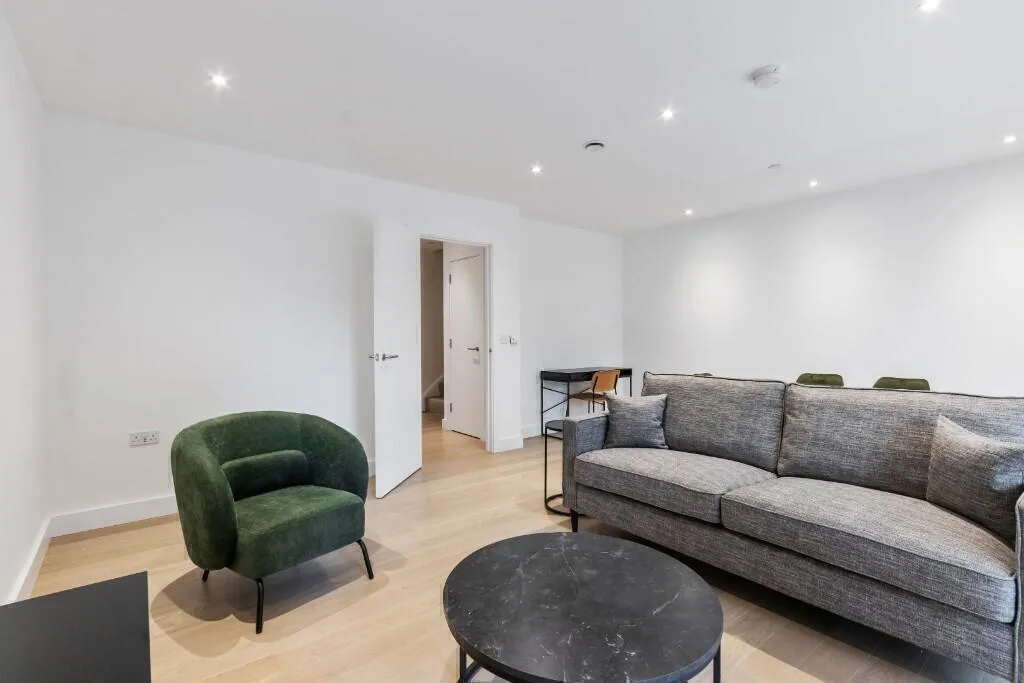 3 bedroom apartment for rent