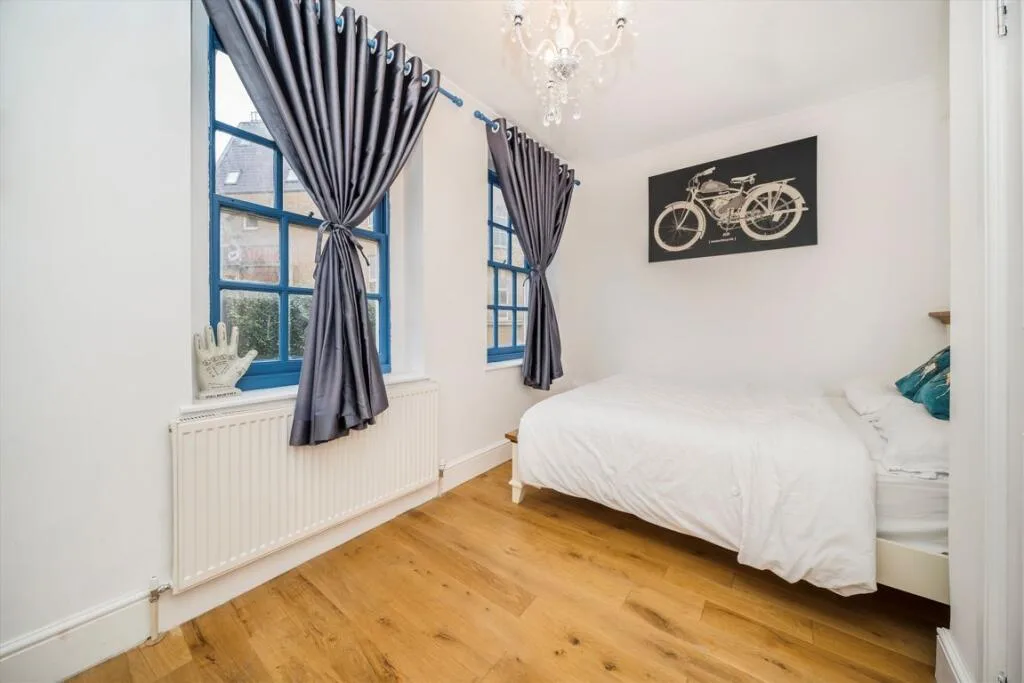 5 bedroom house for rent