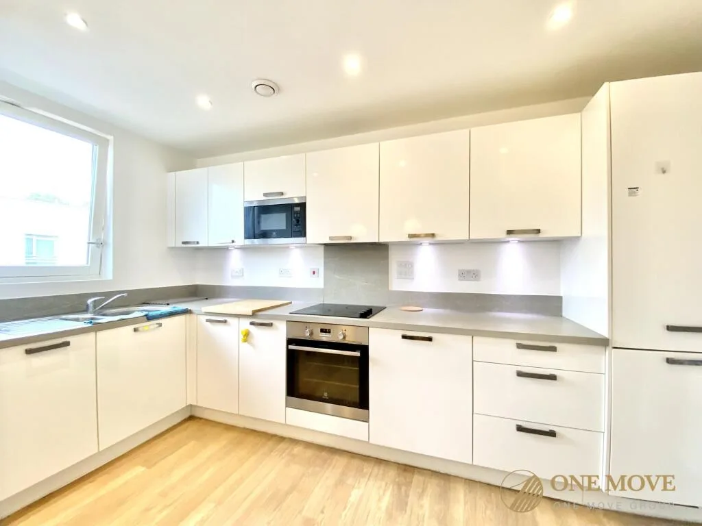 3 bedroom flat for rent