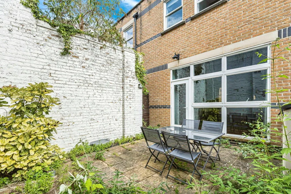3 bedroom terraced house for rent