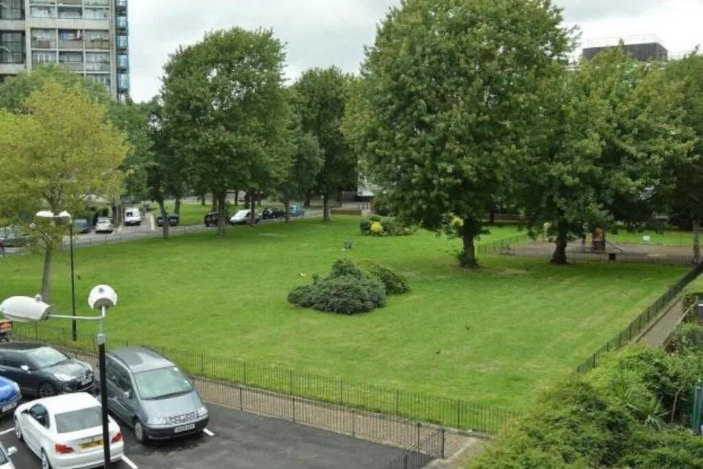 3 bedroom flat for rent