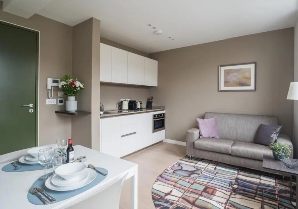 1 bedroom detached house for rent