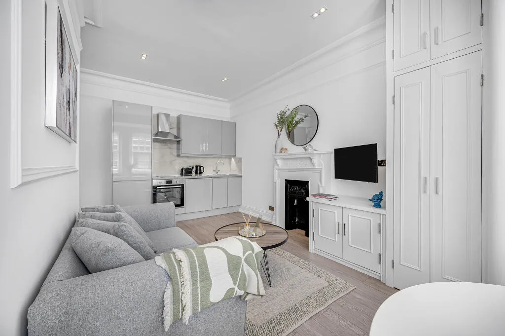 1 bedroom flat for rent