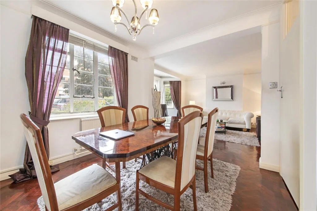 3 bedroom flat for rent
