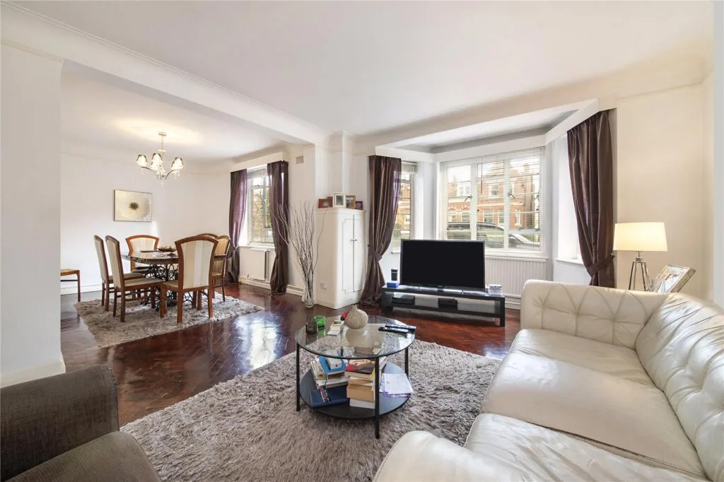 3 bedroom flat for rent