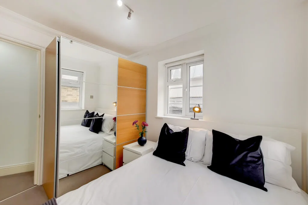 2 bedroom flat for rent
