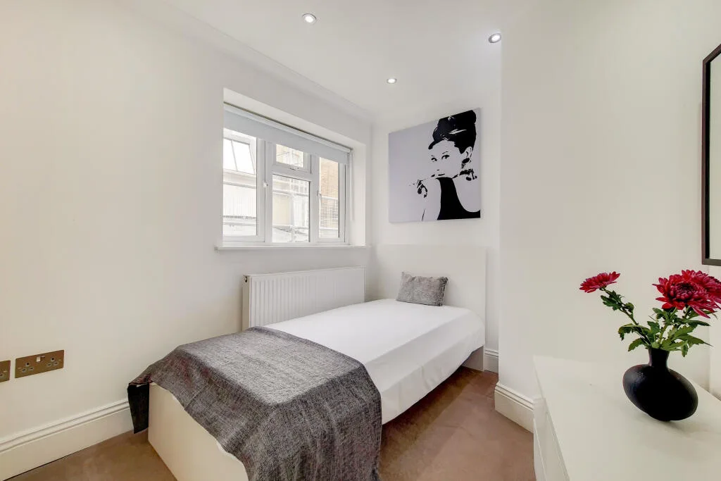 2 bedroom flat for rent