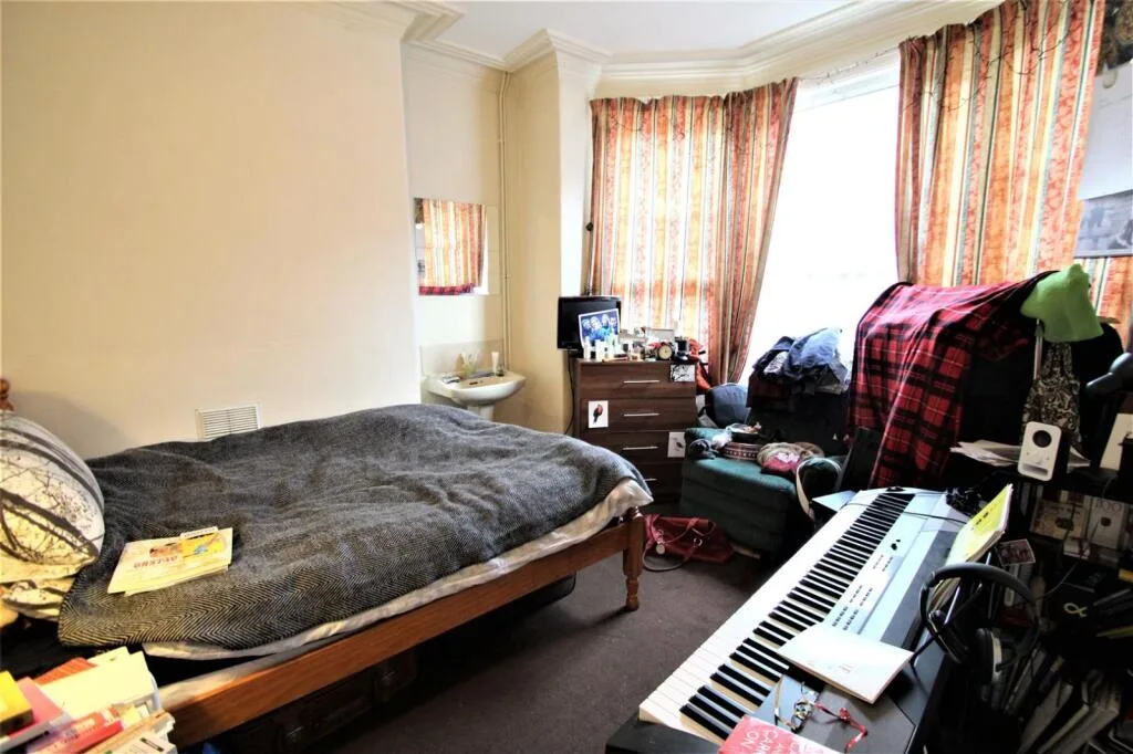 4 bedroom terraced house for rent