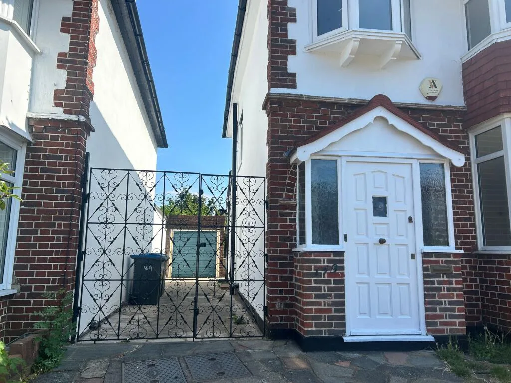 3 bedroom detached house for rent