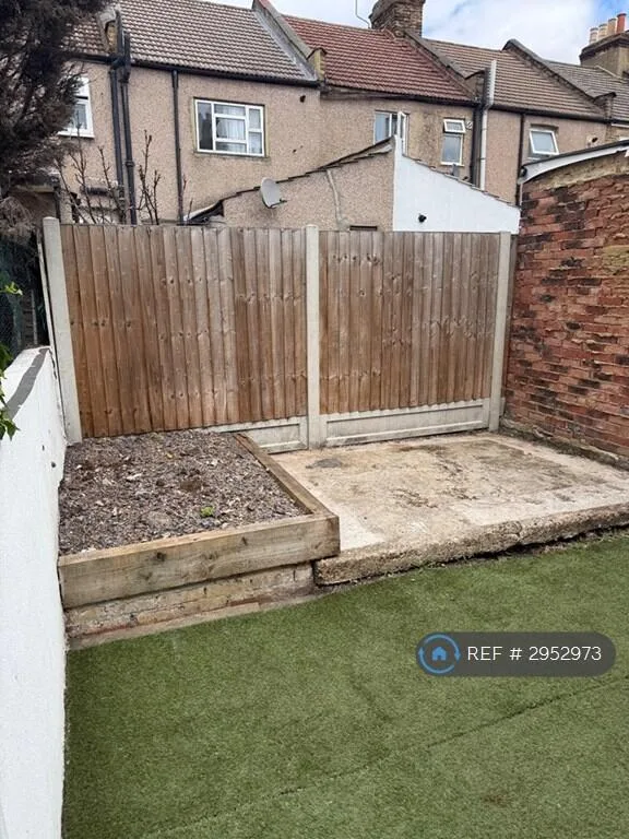 3 bedroom terraced house for rent