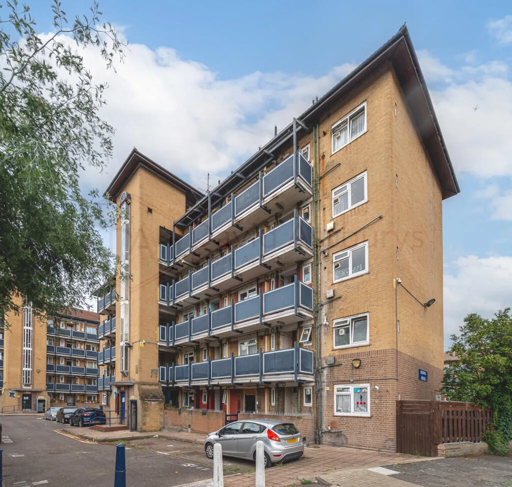 3 bedroom flat for rent