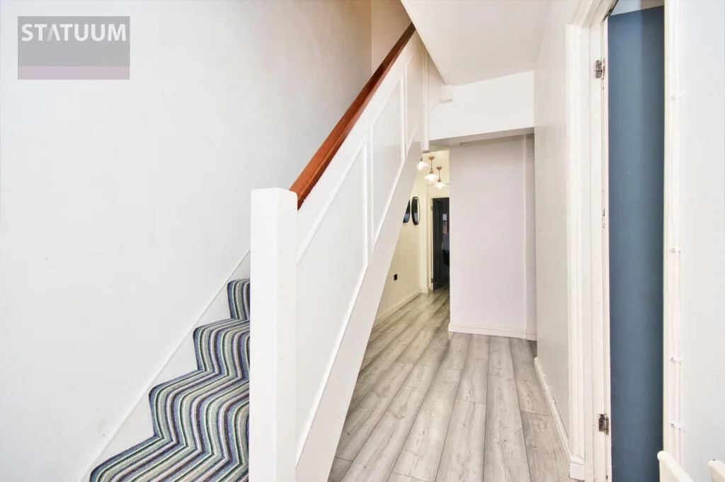 4 bedroom town house for rent