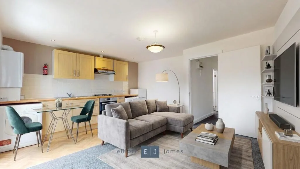 1 bedroom maisonette for rent