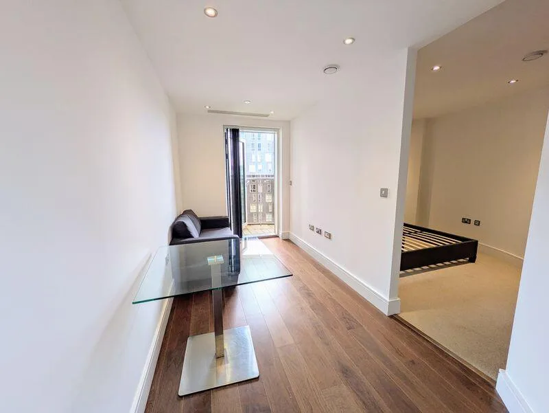 Studio apartment for rent
