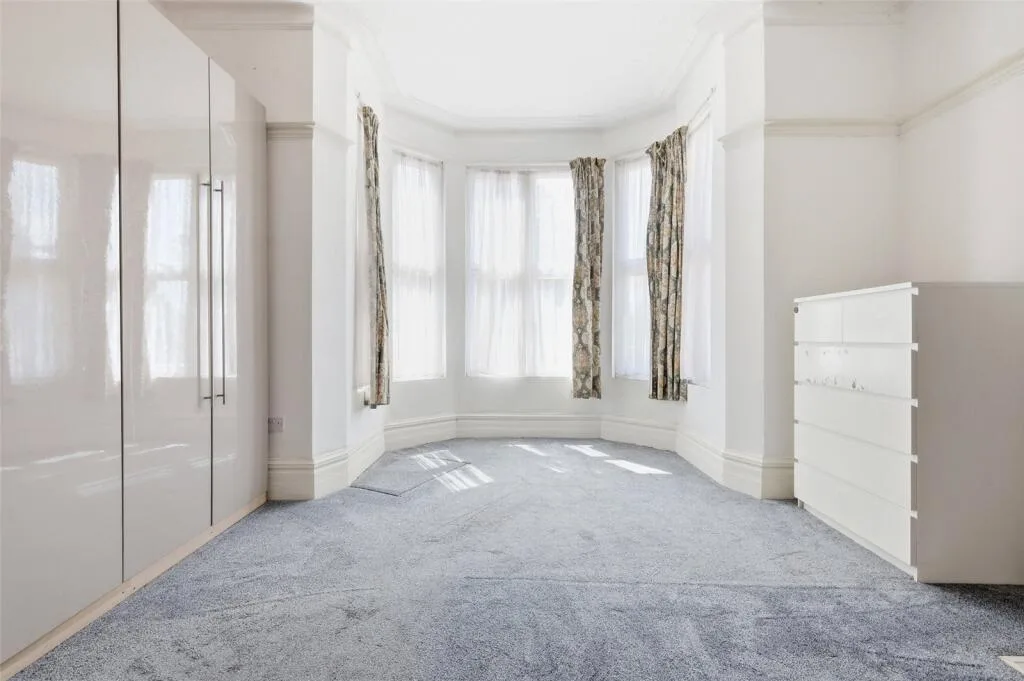 4 bedroom apartment for rent