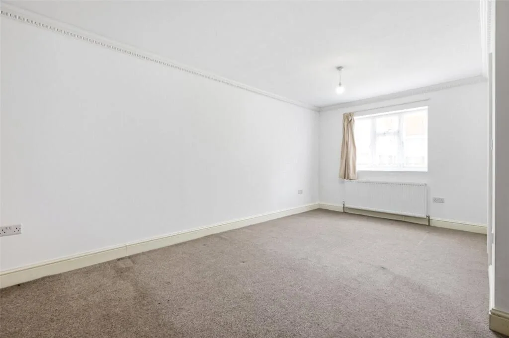 4 bedroom apartment for rent