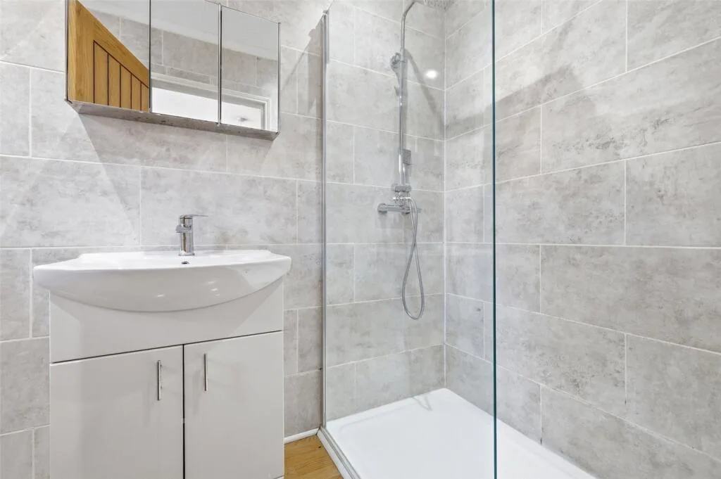 4 bedroom apartment for rent