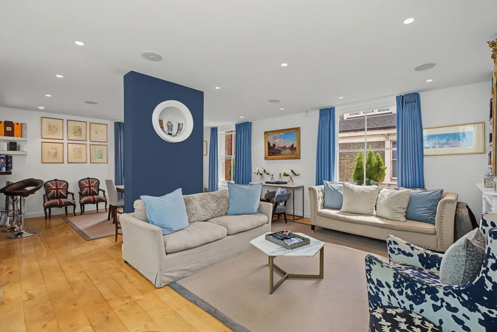 5 bedroom mews property for rent