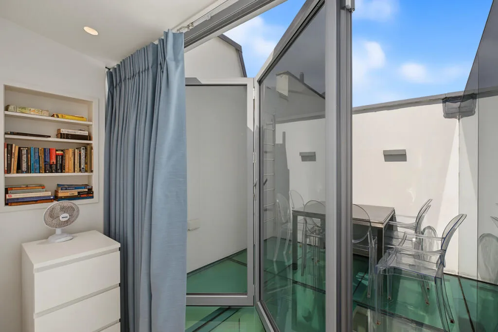 5 bedroom mews property for rent