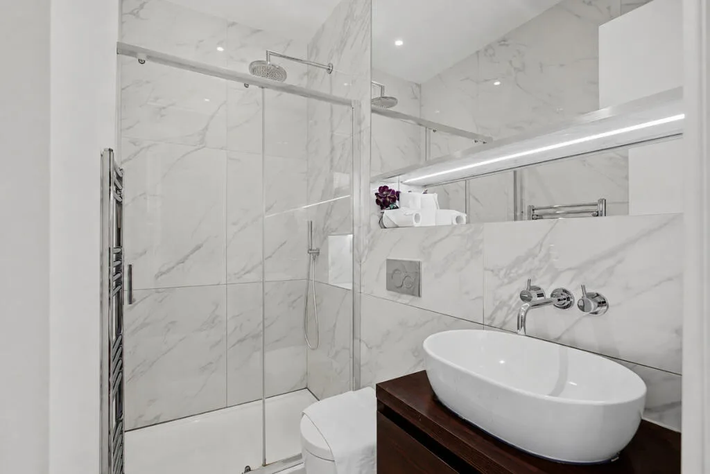 5 bedroom mews property for rent