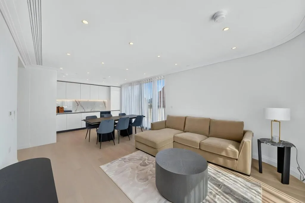3 bedroom flat for rent