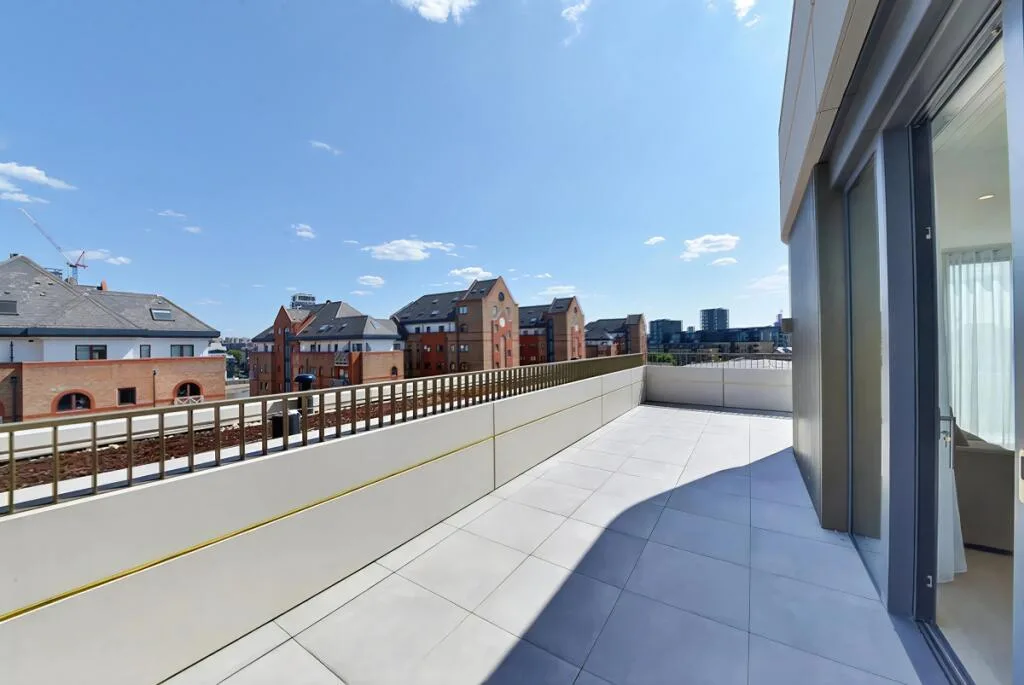 3 bedroom flat for rent