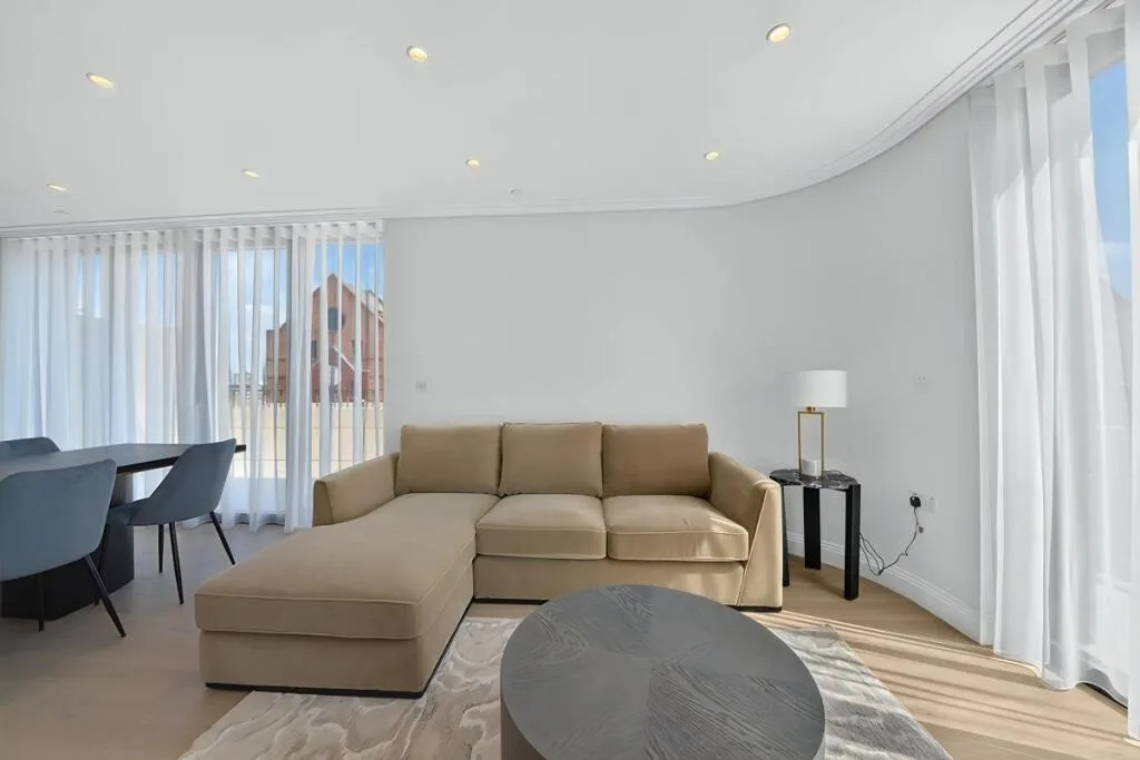 3 bedroom flat for rent