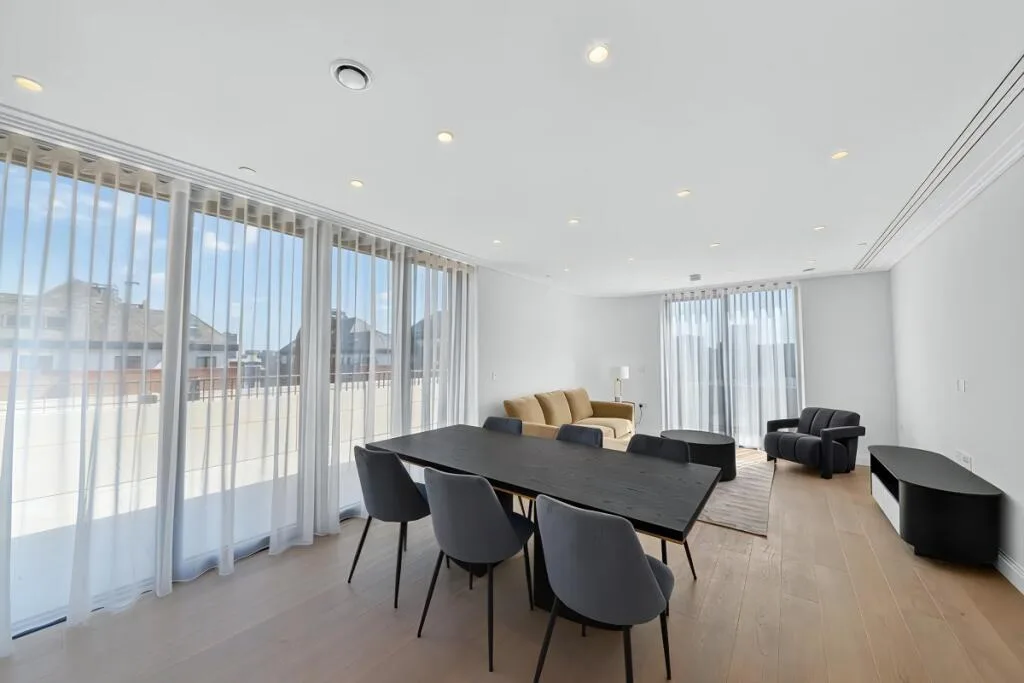 3 bedroom flat for rent