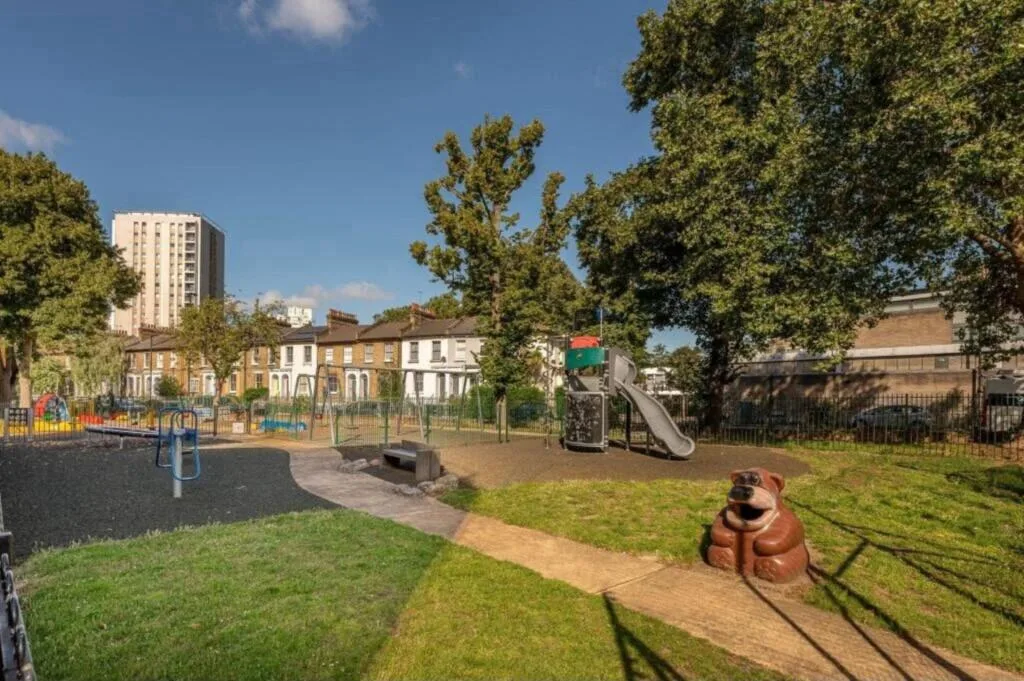 4 bedroom apartment for rent