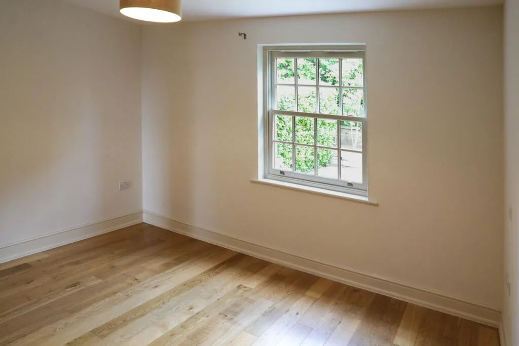 5 bedroom detached house for rent