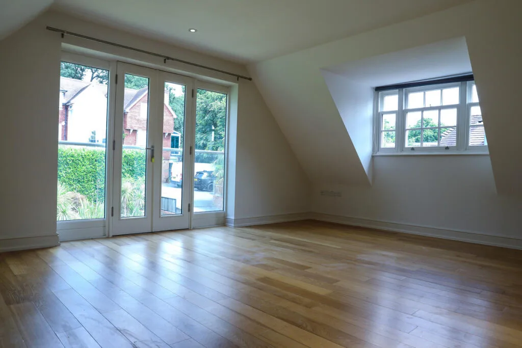 5 bedroom detached house for rent