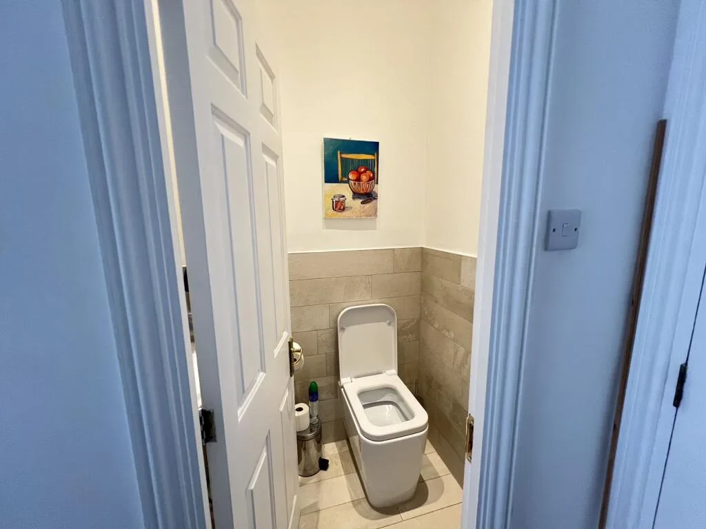 2 bedroom house for rent